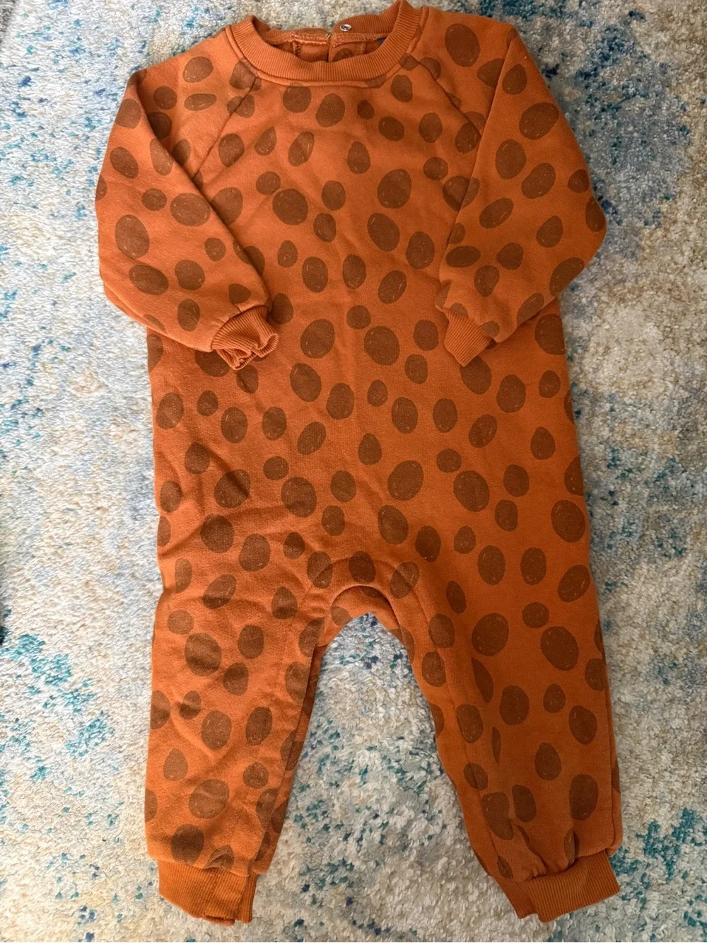 Old navy baby sweatsuit bundle (see all pics)